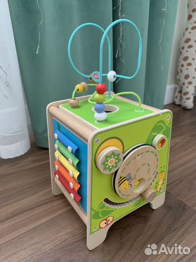 Развивающие игрушки бизиборд