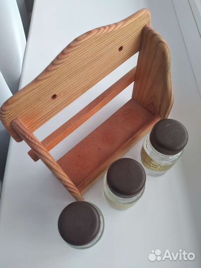 Полка для специй деревянная с ёмкостями