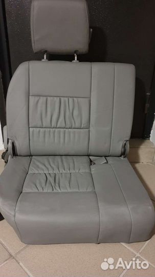 Автокресло Toyota LC