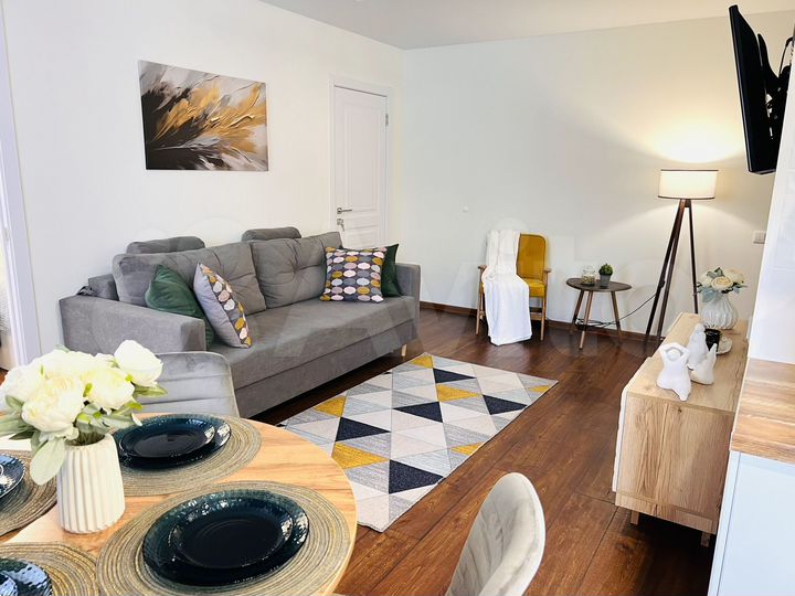 2-к. квартира, 46 м², 2/5 эт.