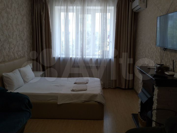 2-к. квартира, 55 м², 2/10 эт.