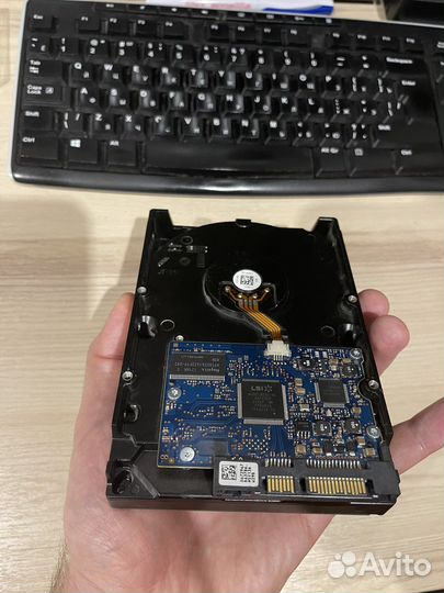 Жесткий диск для компьютера Hitachi 1Tb