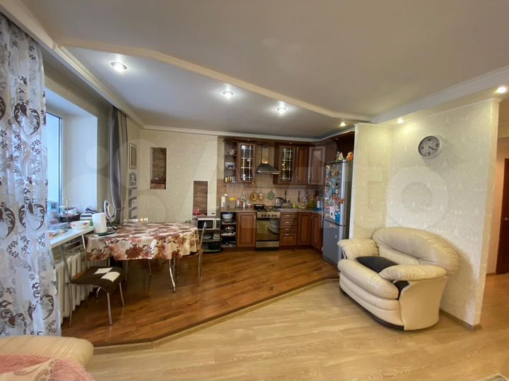 3-к. квартира, 72,3 м², 5/6 эт.