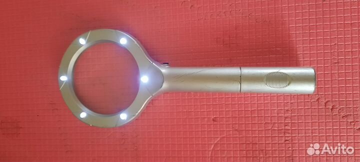 Лупа с подсветкой