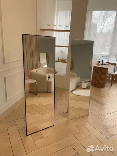 Гримерное зеркало с ножкой от производителя