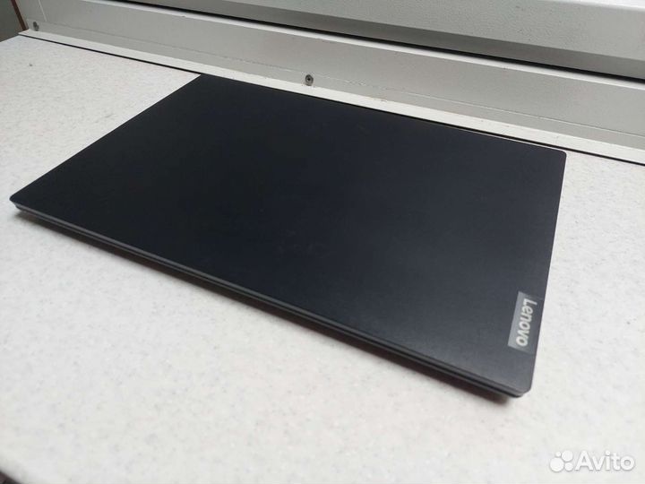 Lenovo V145-15AST (Full HD )