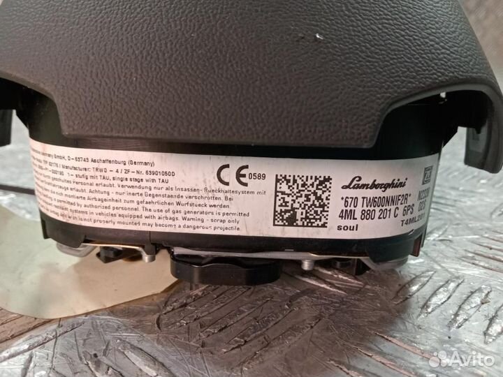 Подушка безопасности в рулевое колесо Lamborghini