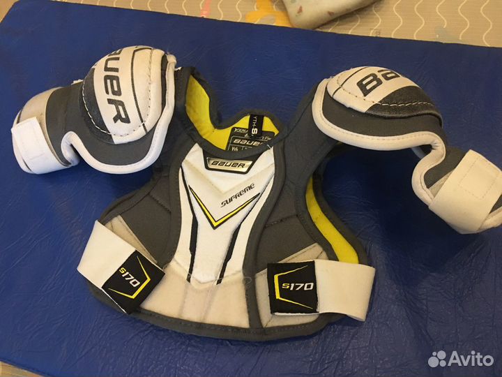 Нагрудник хоккейный Bauer Supreme Yth