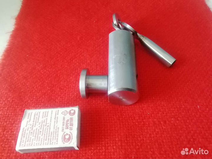 Замок гаражный, винтовой из нержавейки