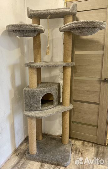 Домик для кошки с когтеточкой