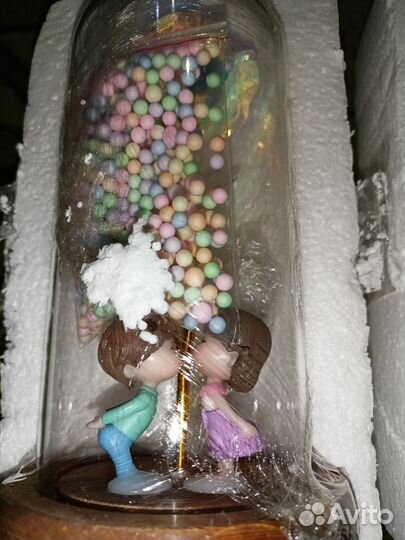 Вечная роза в колбе