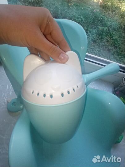 Ванночка для купания новорожденного малыша