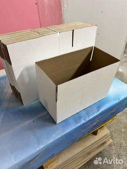 Новые картонные коробки для переезда