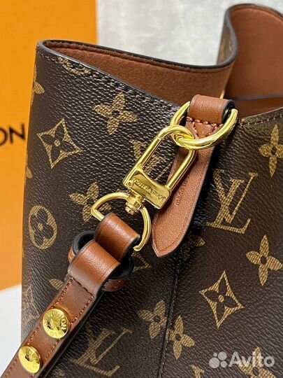 Сумка Louis Vuitton