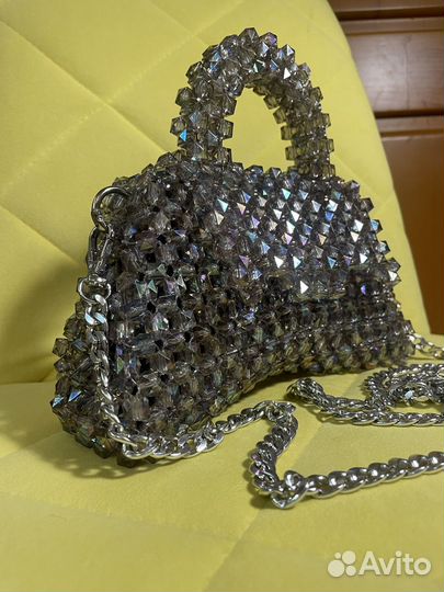 Сумка женская из бусин 
