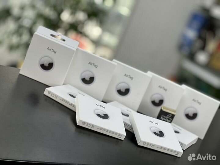 Оригинальный трекер Apple AirTag (1 шт)