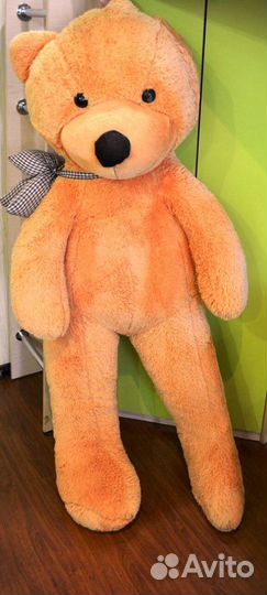 Продам плюшевого мишку 160 см
