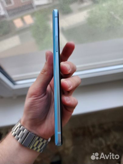 OnePlus 9R, 8/256 ГБ