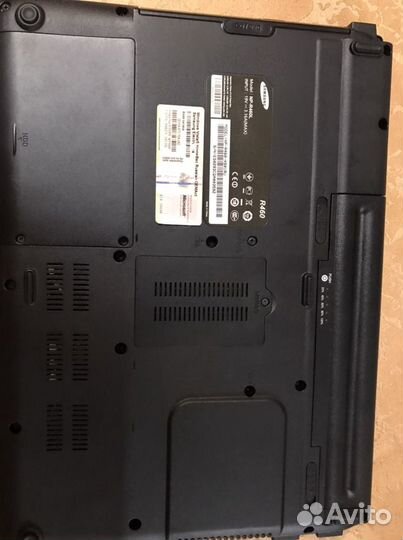 Ноутбук Samsung модель : NP -R460L