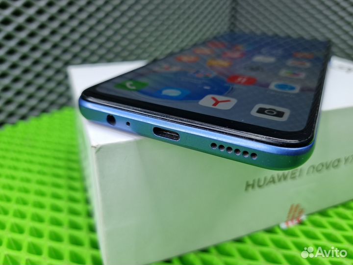 HUAWEI nova Y70, 4/128 ГБ