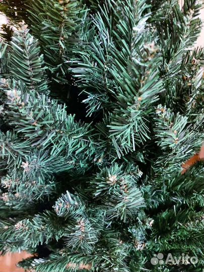 Елка искусственная