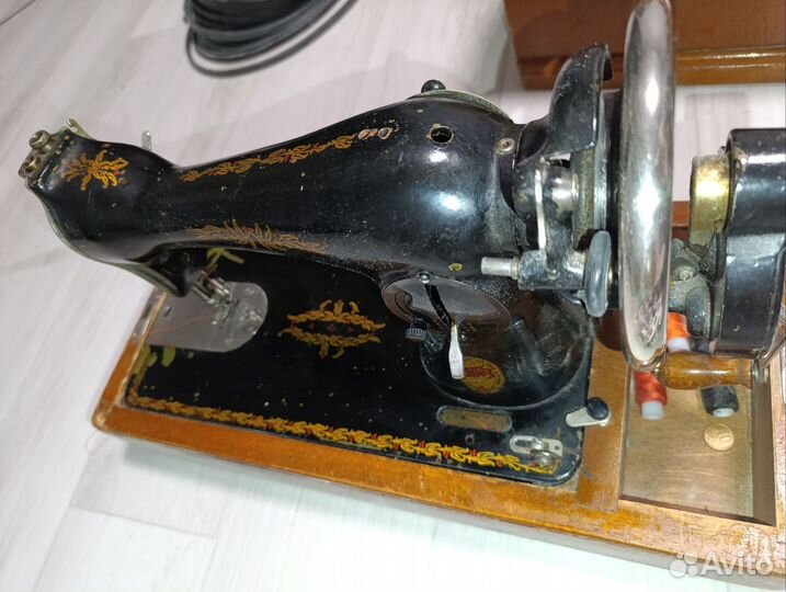 Швейная машинка