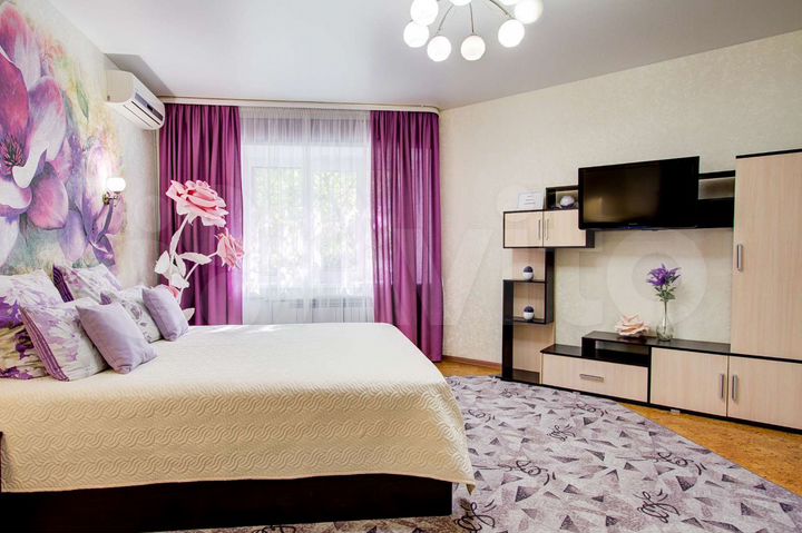 2-к. квартира, 73 м², 1/16 эт.
