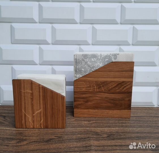 Подставка для салфеток из дуба