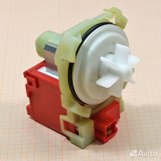 Помпа на 4 защелках, выводы вперед вместе, Copreci