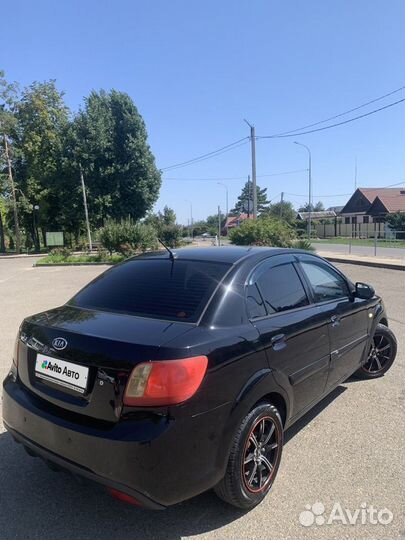 Kia Rio 1.4 AT, 2011, 180 000 км