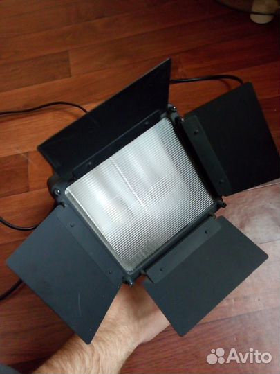 Профессиональный прожектор Kaiser 3024SGK Германия