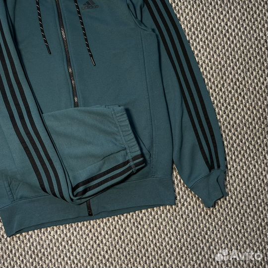 Костюм Adidas Essentials (S-M)