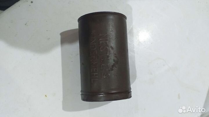 Жестяная банка из под конфет