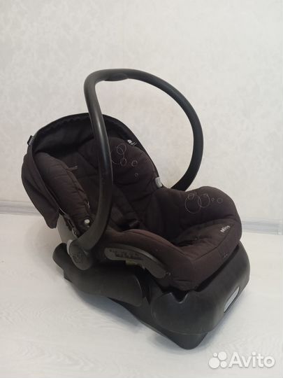 Автолюлька maxi cosi с базой isofix