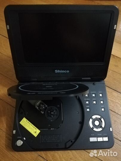 Портативный DVD проигрыватель