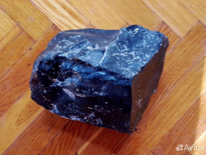 Минерал природный