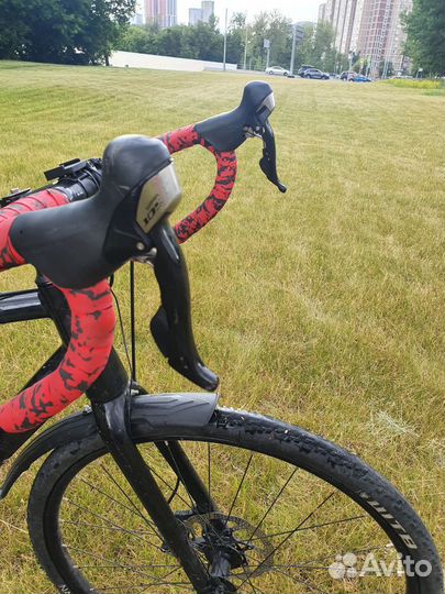 Грэвэл велосипед Mongoose