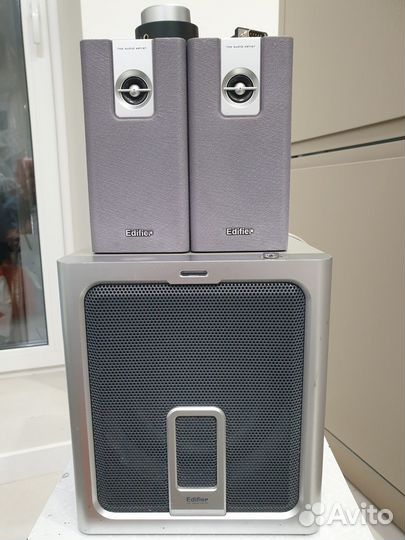 Компьютерные колонки 2.1 Edifier M3400 (дерево)