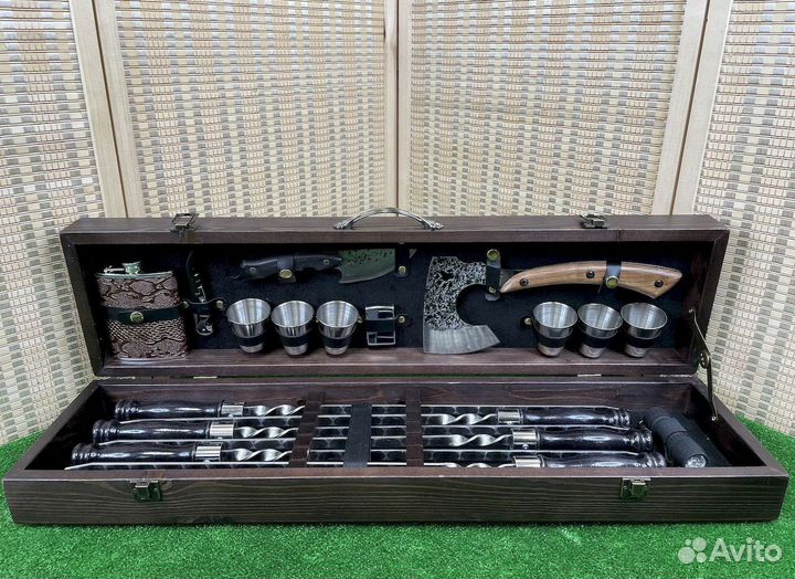 Шашлычный набор в чемодане