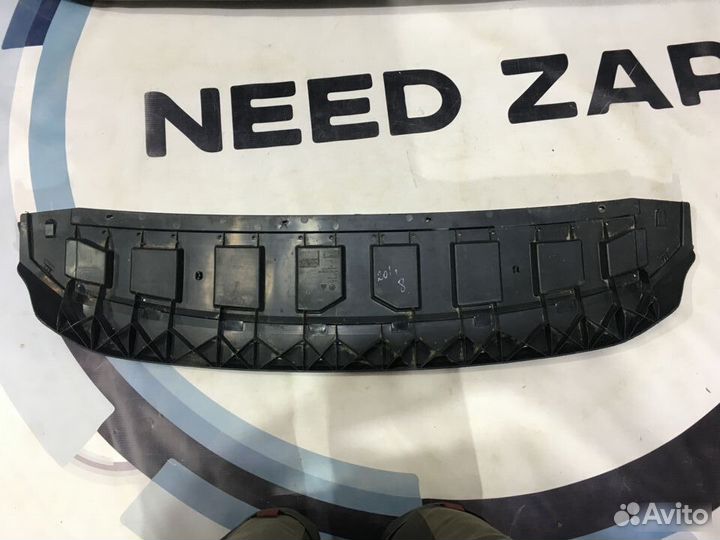 Пыльник бампера передний Skoda Rapid 1