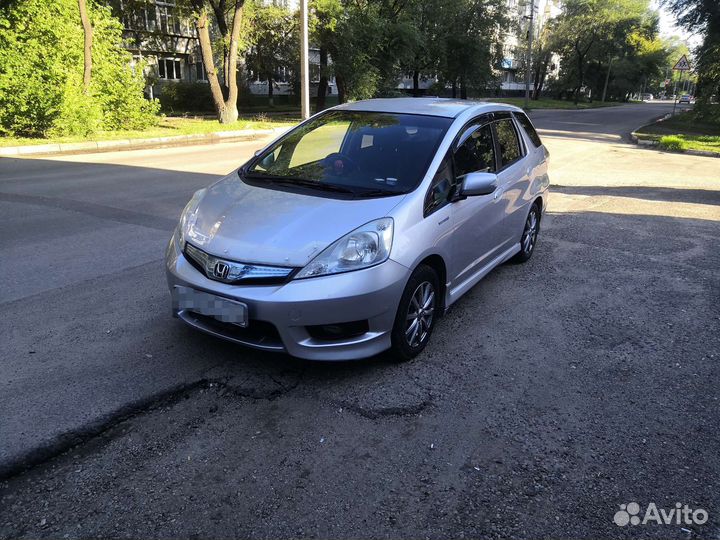 Дефлектор капота Honda Fit Shuttle