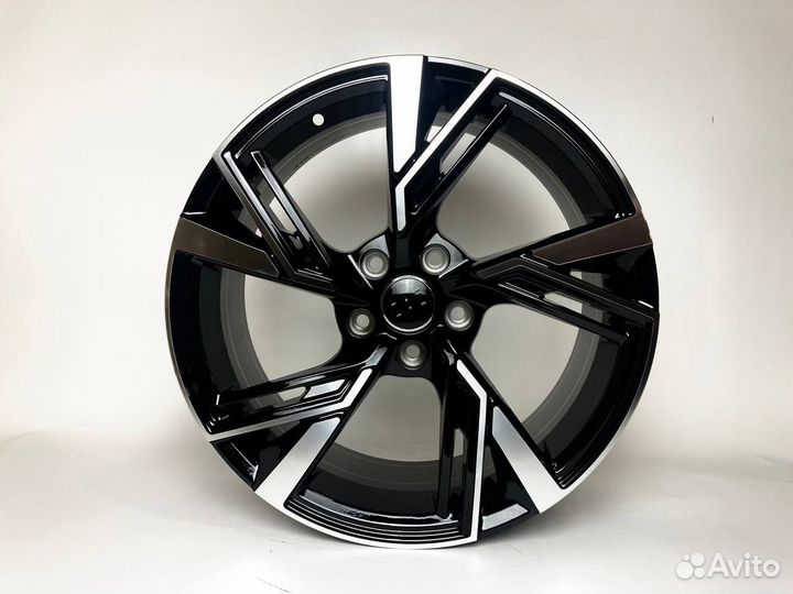 Новые Литые диски R18 5X112 Audi RS
