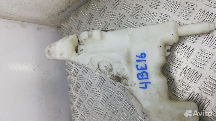 Бачок омывателя на Ford Focus 1