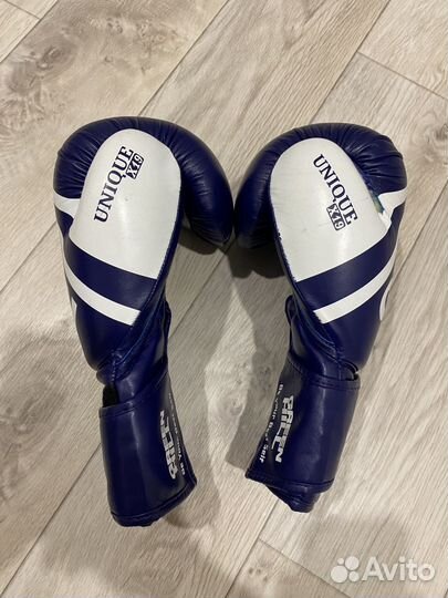 Боксерские перчатки 16 oz бу