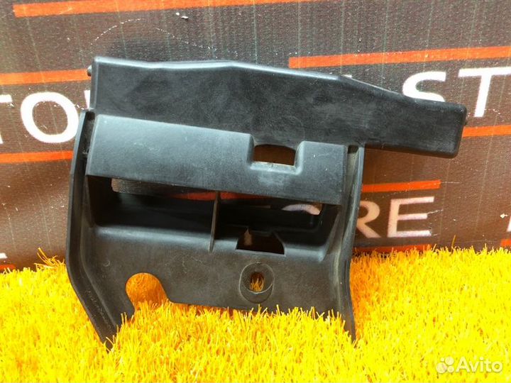 Кронштейн Mercedes-Benz E-Class W212 642.850 2011