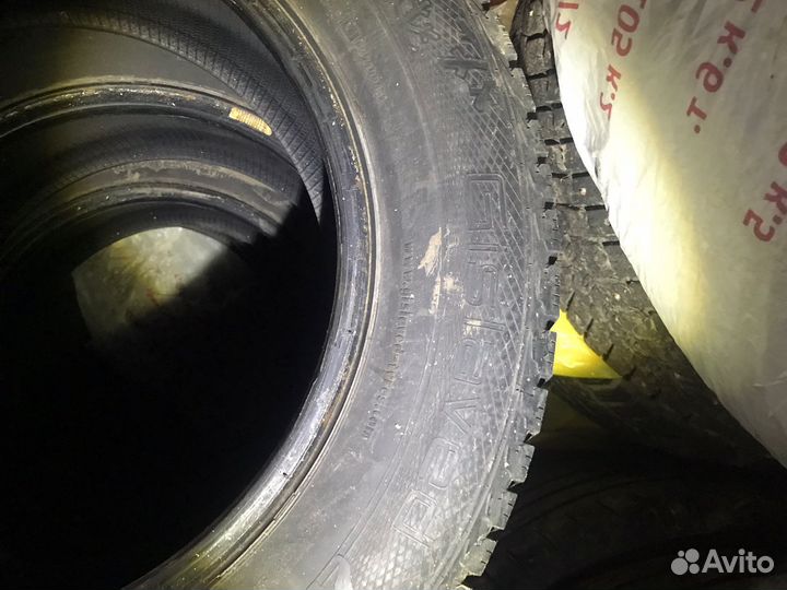 Gislaved Frost 215/65 R16