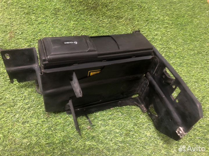 Ченджер компакт дисков CD/DVD Audi A8 D2