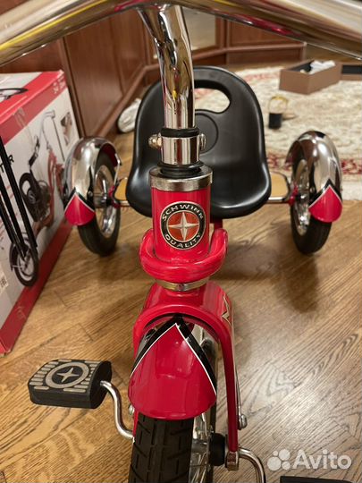 Велосипед Schwinn Roadster 3 колесный