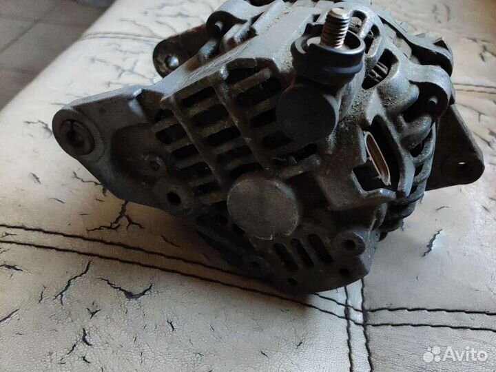 Генератор Subaru Legacy 23700-AA301