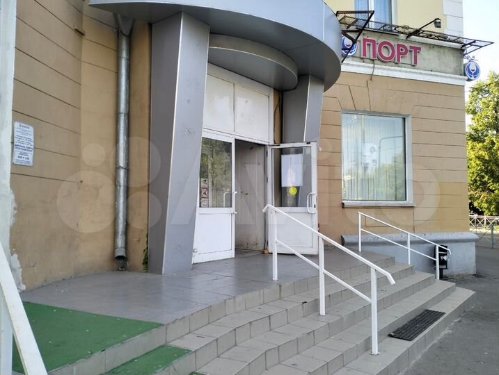 Помещение с арендаторами, 486.5 м²